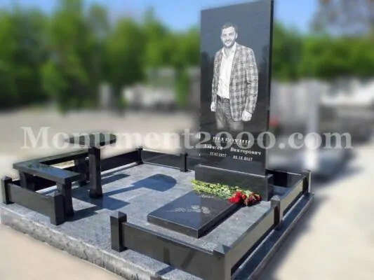 Гранітний комплекс на могилу ціни